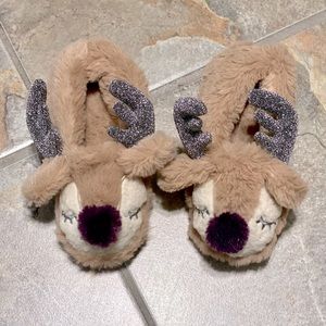 Girls Reindeer slippers!  NWOT!